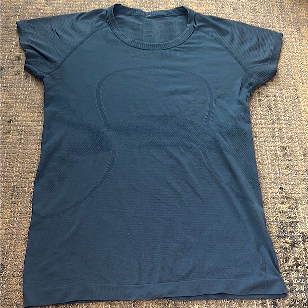 Blue-Gray Lululemon Short Sleeved Run Swiftly Top